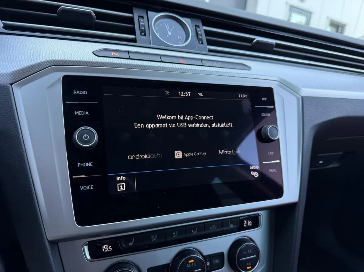 1.4 TSI ACT Highline | Leder | Xenon | CarPlay | Navigatie | Adaptive Cruise | Climate | Stoelverwarming