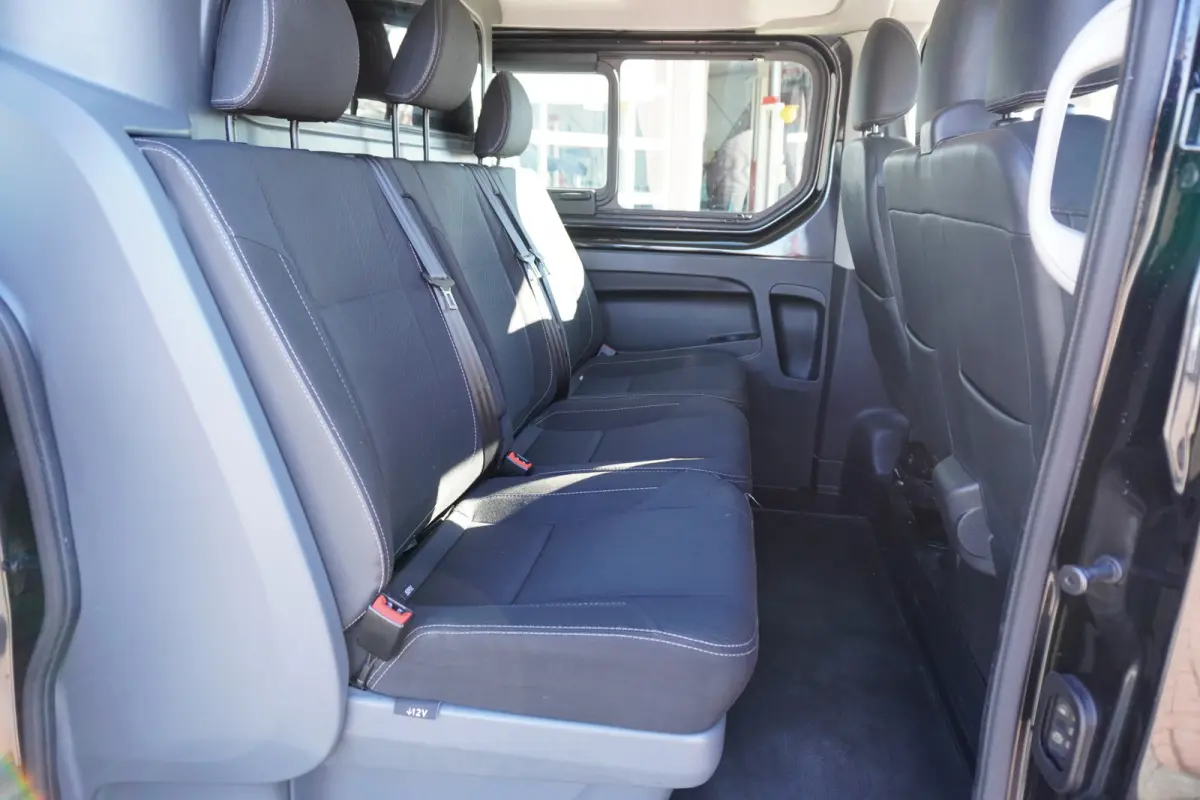 1.6 dCi T29 L2H1 125PK Dubbelcabine Work Edition nr. V174 | Airco | Cruise | Navi