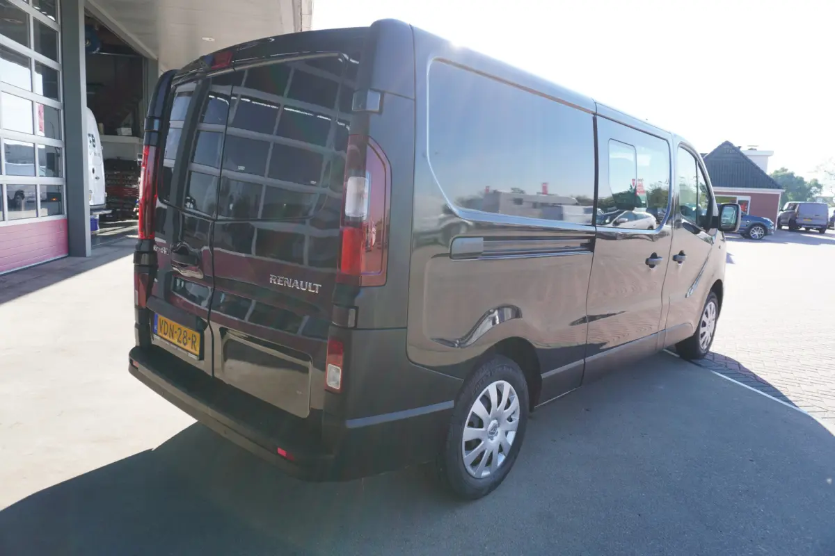 1.6 dCi T29 L2H1 125PK Dubbelcabine Work Edition nr. V174 | Airco | Cruise | Navi