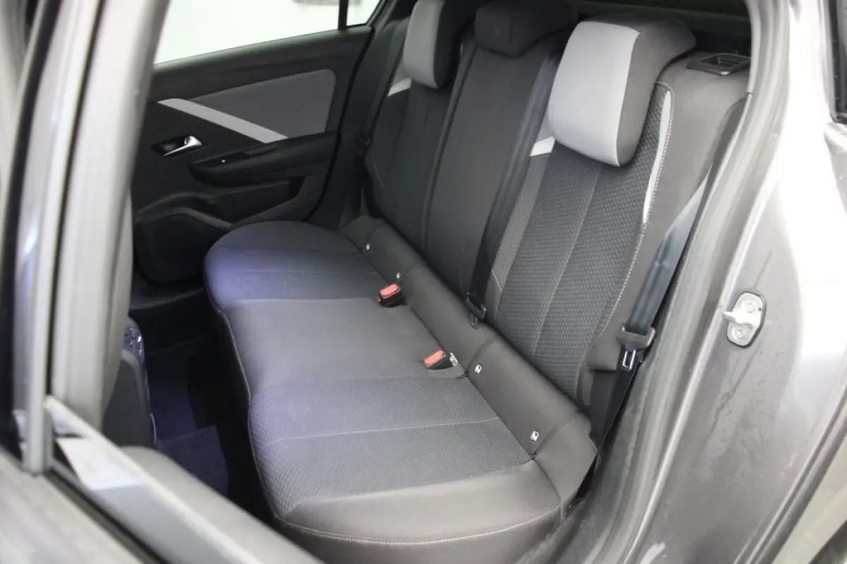 1.2 Business Edition - Carplay, Camera, Stoel/Stuur Verwarming