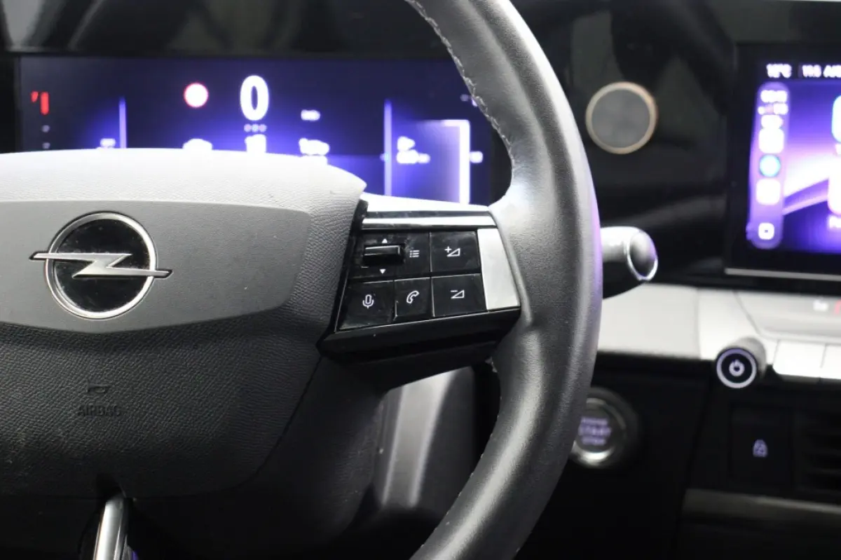 1.2 Business Edition - Carplay, Camera, Stoel/Stuur Verwarming