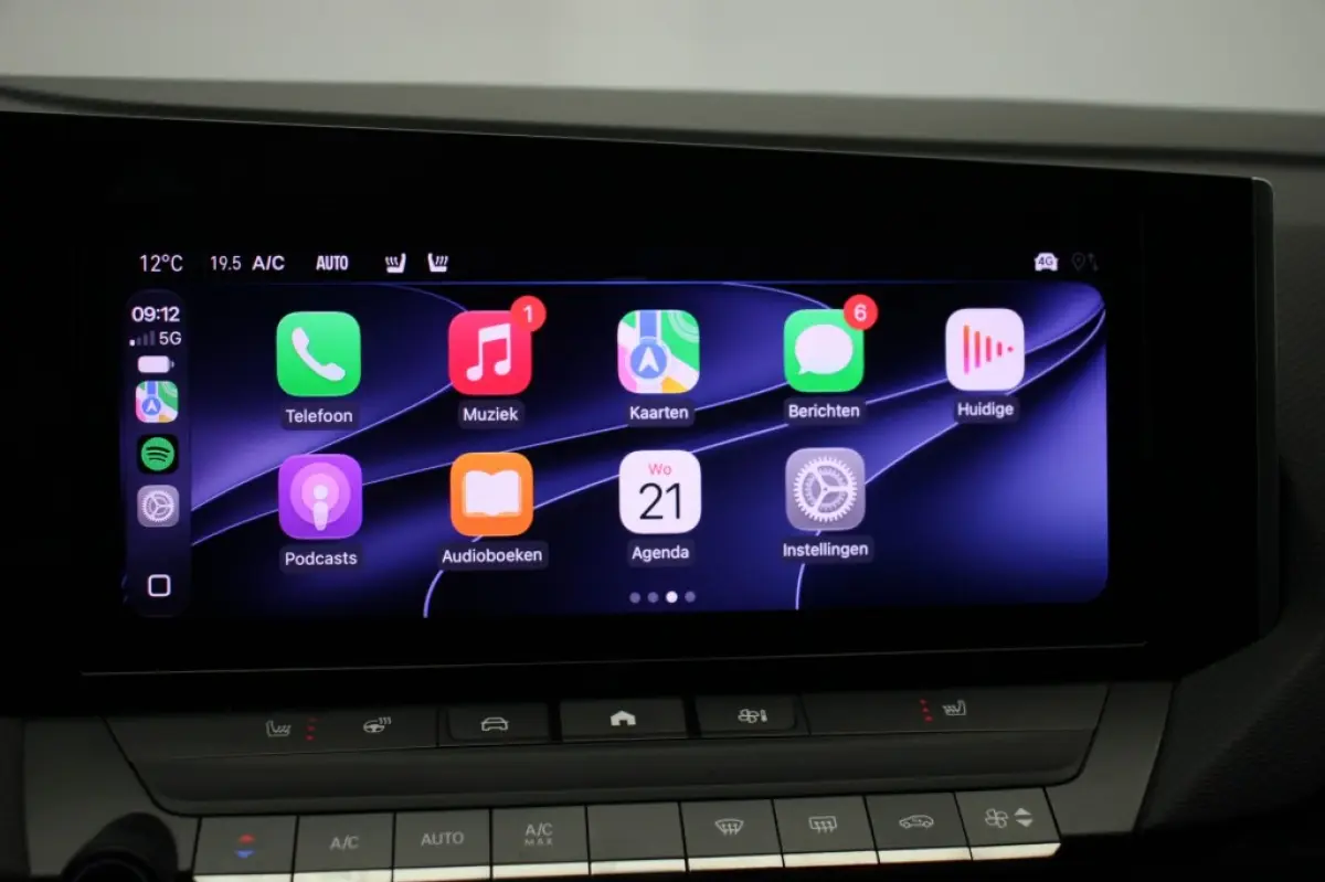 1.2 Business Edition - Carplay, Camera, Stoel/Stuur Verwarming