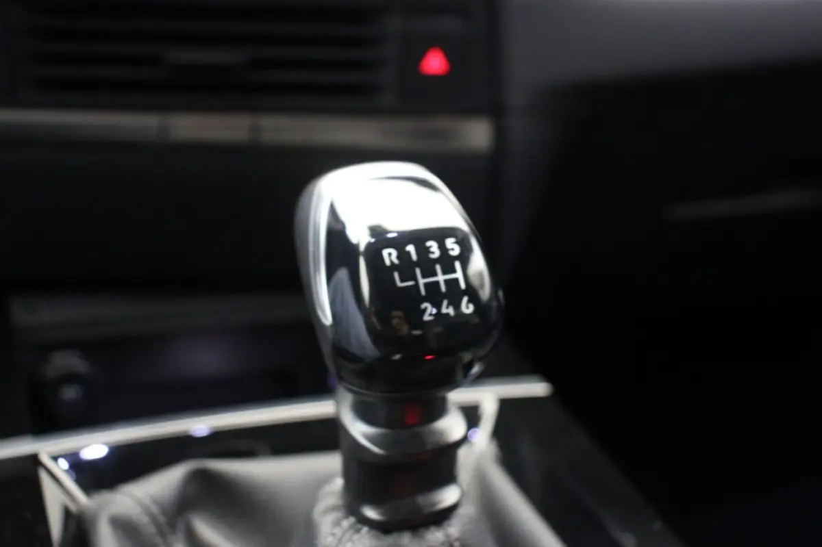 1.2 Business Edition - Carplay, Camera, Stoel/Stuur Verwarming