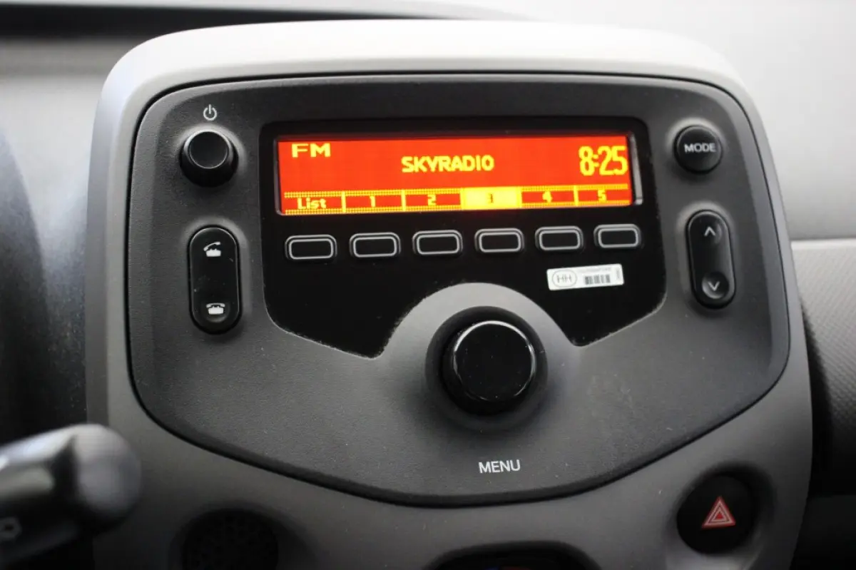1.0 e-VTi Active 5 Deus - Airco