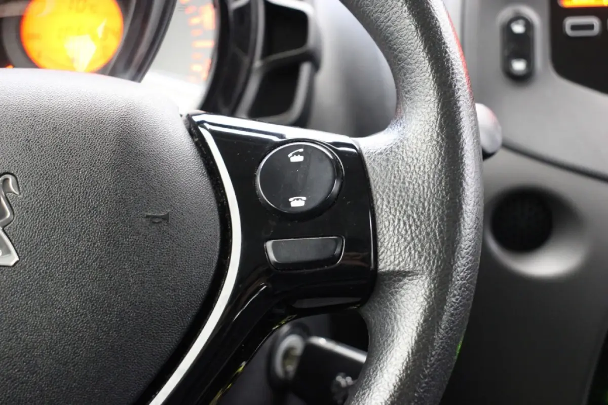 1.0 e-VTi Active 5 Deus - Airco