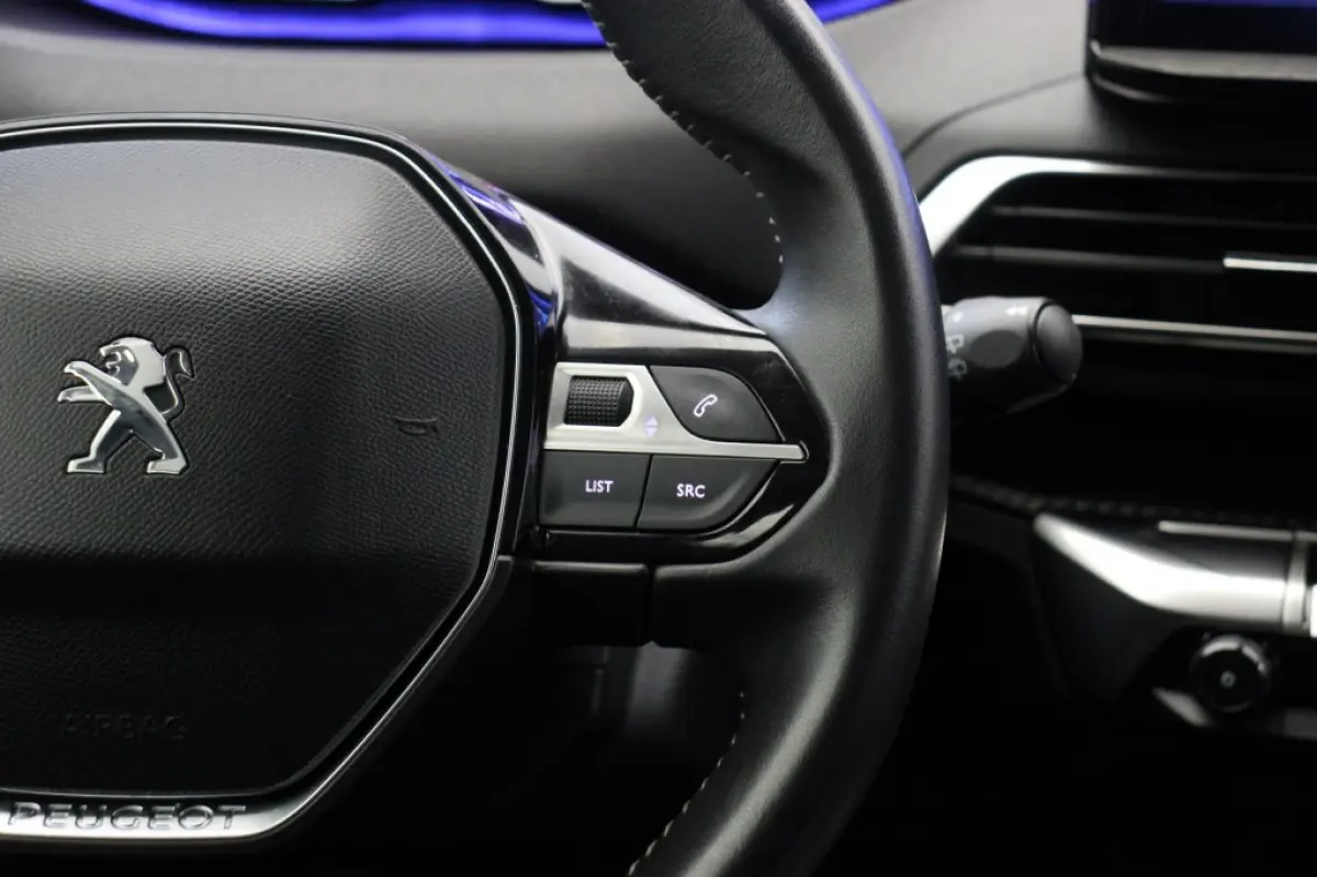 1.2 PureTech Active Pack Business - Digitaal Cockpit, Carplay, Camera