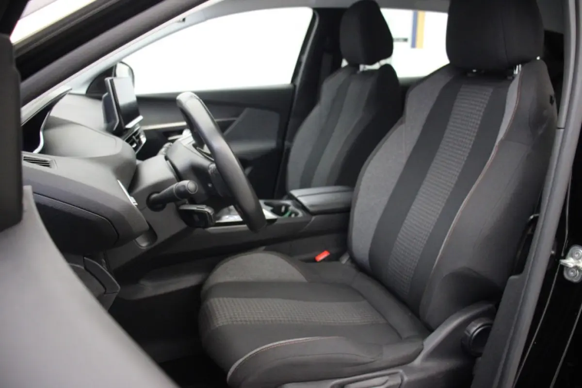 1.2 PureTech Active Pack Business - Digitaal Cockpit, Carplay, Camera