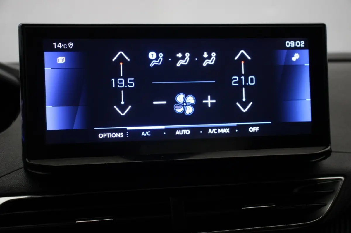 1.2 PureTech Active Pack Business - Digitaal Cockpit, Carplay, Camera