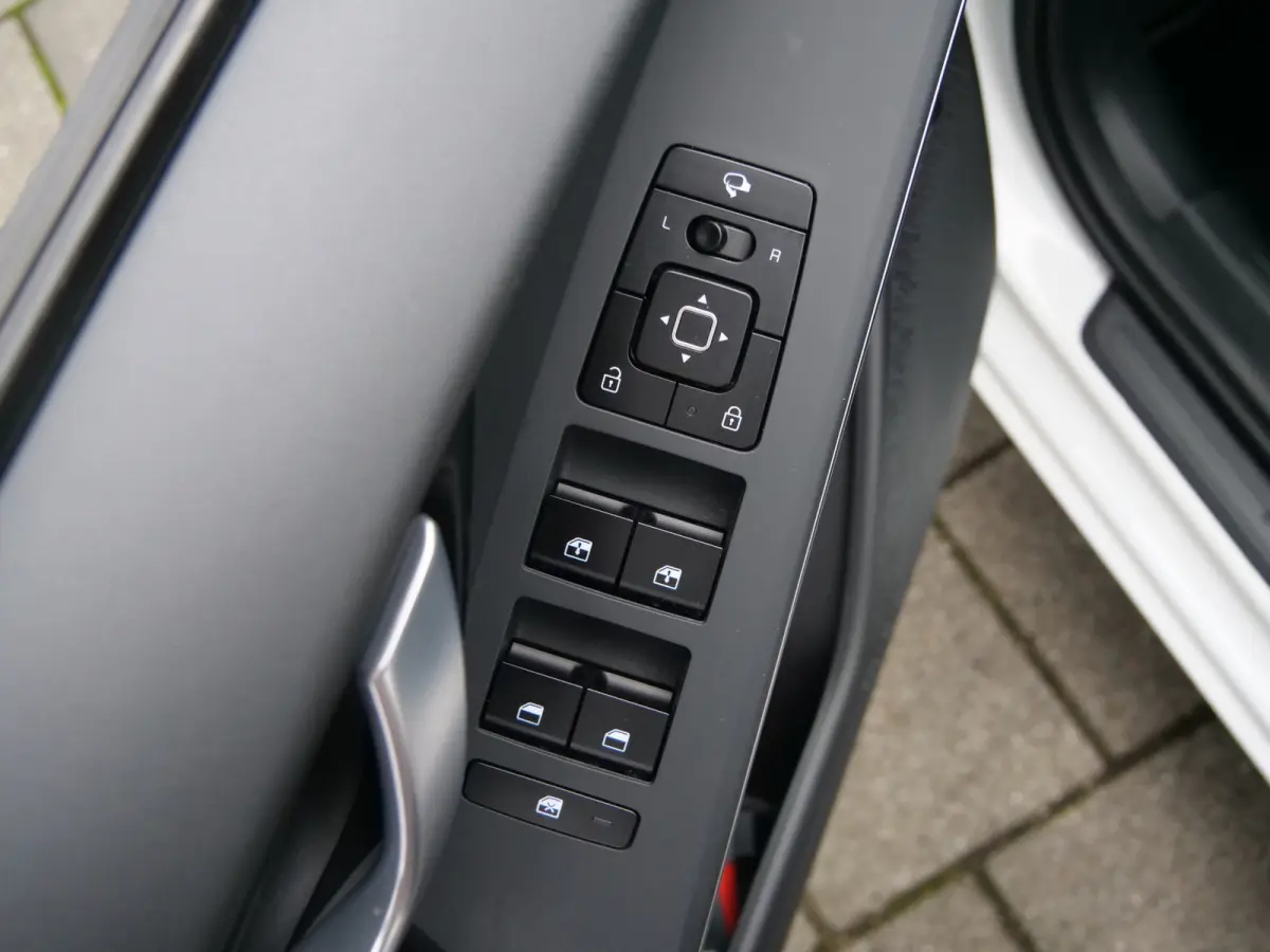 1.6 GDi 141Pk Hybrid DynamicLine Automaat Adaptive Cruise / Camera / Apple Carplay