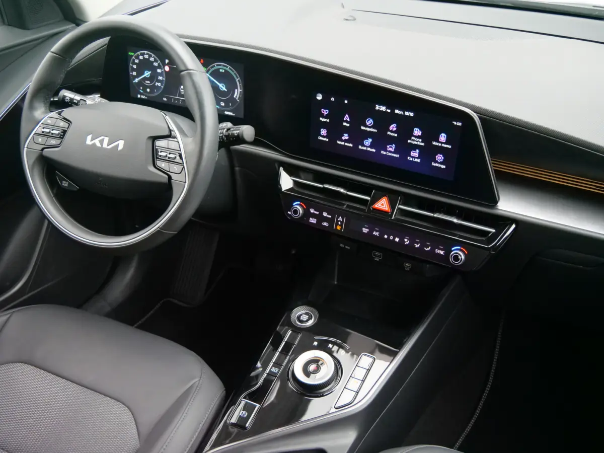 1.6 GDi 141Pk Hybrid DynamicLine Automaat Adaptive Cruise / Camera / Apple Carplay