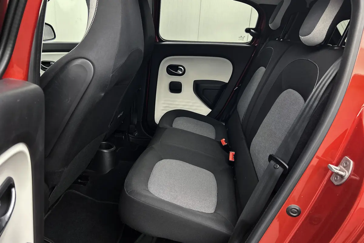 1.0 SCe Limited | Airco | Lichtmetalen velgen | Parkeersensoren