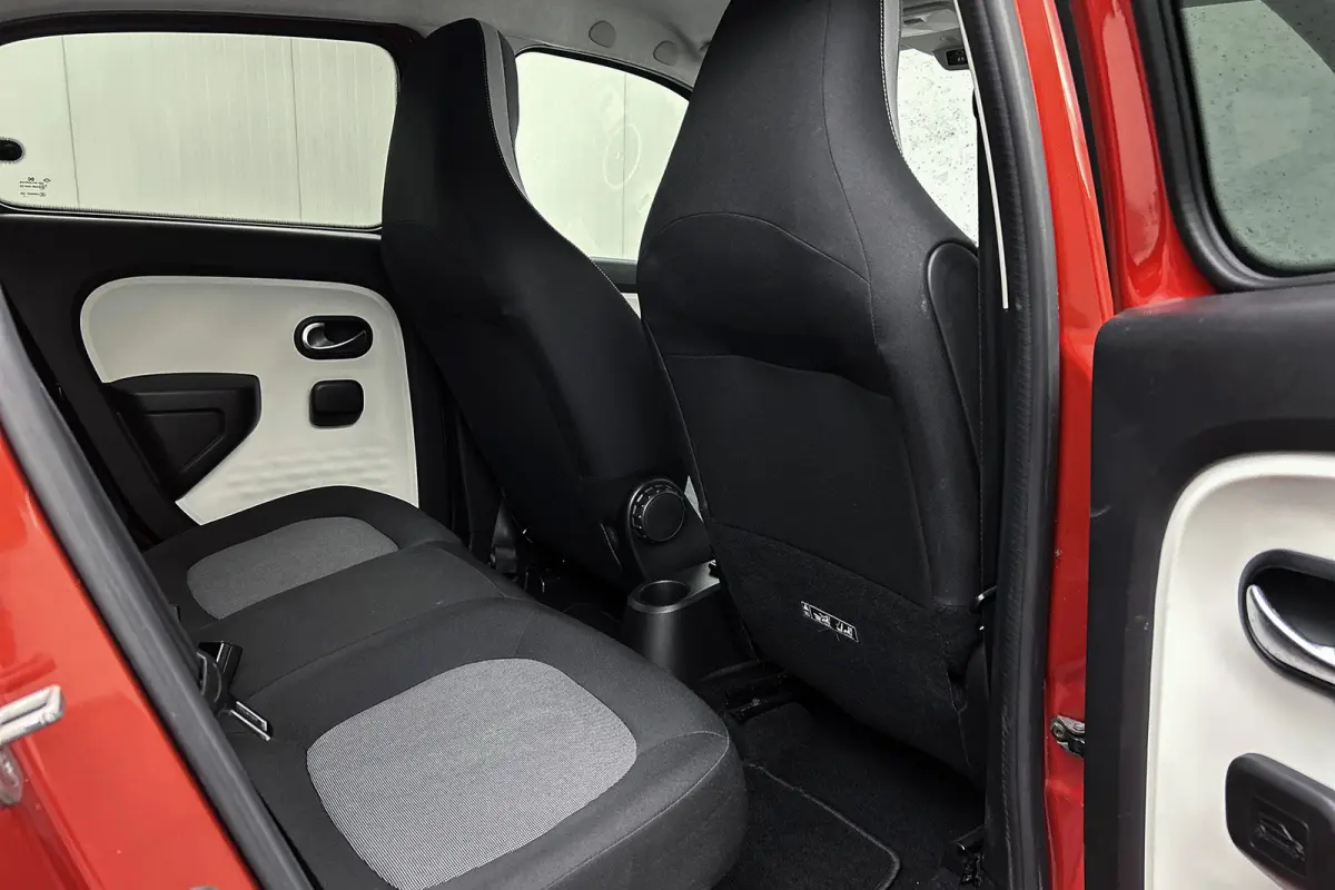 1.0 SCe Limited | Airco | Lichtmetalen velgen | Parkeersensoren