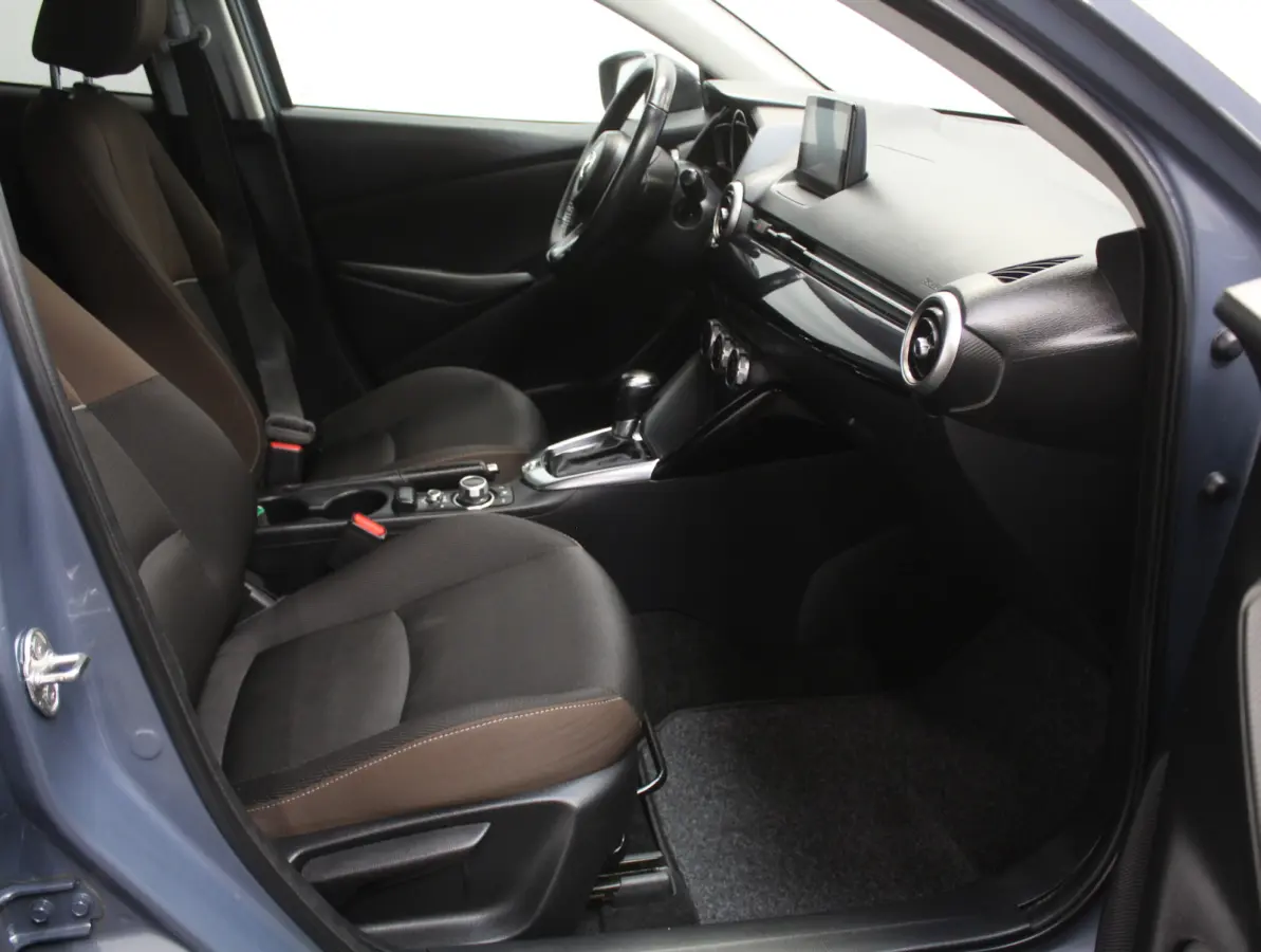 1.5 Skyactiv-G Luxury CLIMATE | CRUISE | NAVI | LMV16 | DAB | CARPLAY | STOELVERW | PDC | LED