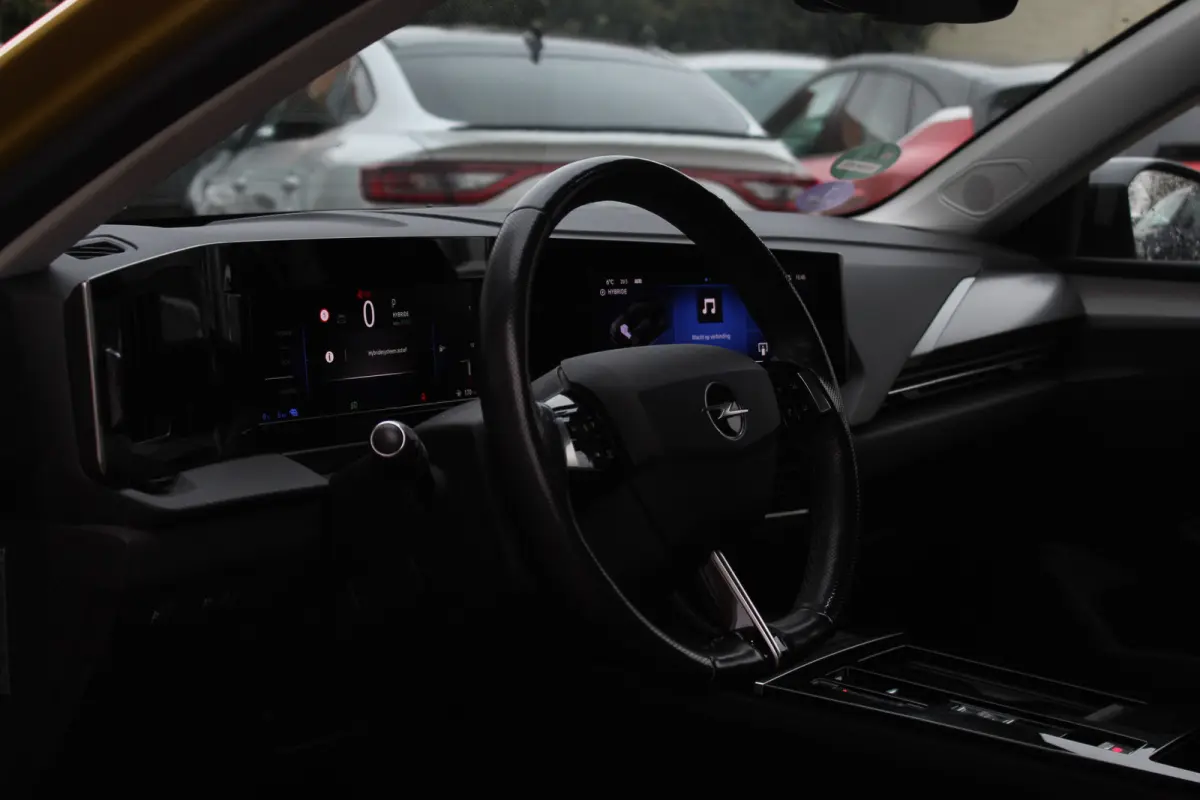 1.6 Hybrid Business Edition