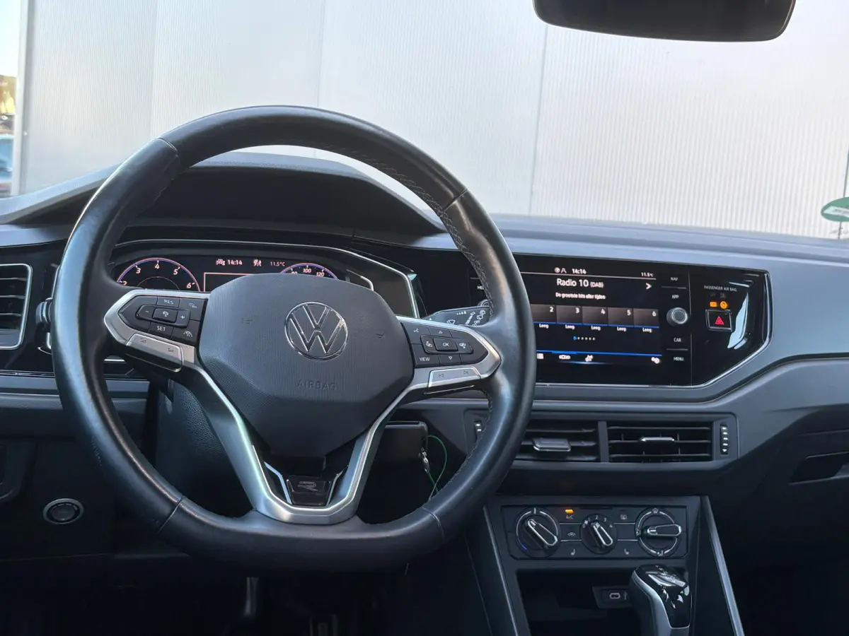 110PK TSI Automaat R-Line Business Carplay-android/Camera/Stoelverwarming