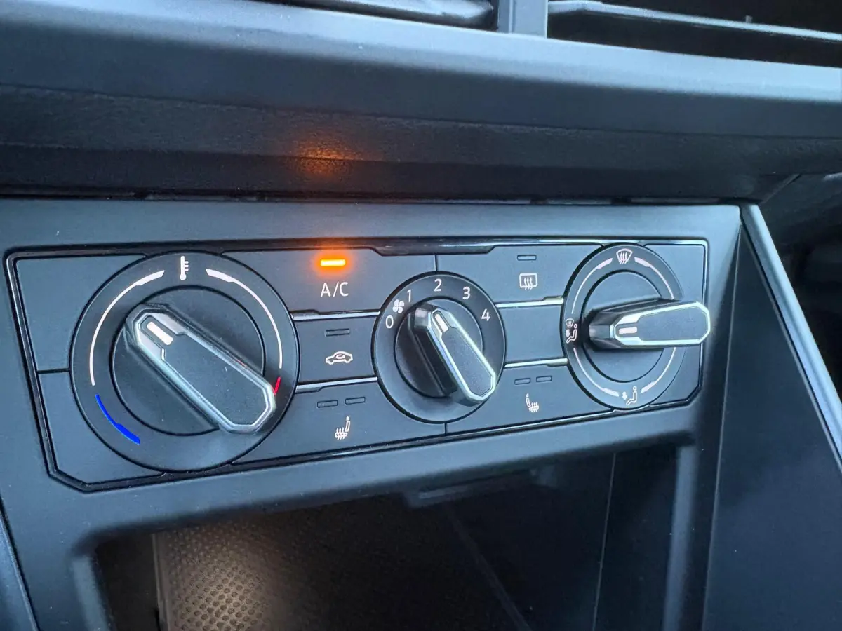 110PK TSI Automaat R-Line Business Carplay-android/Camera/Stoelverwarming