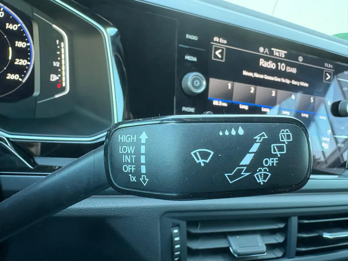 110PK TSI Automaat R-Line Business Carplay-android/Camera/Stoelverwarming