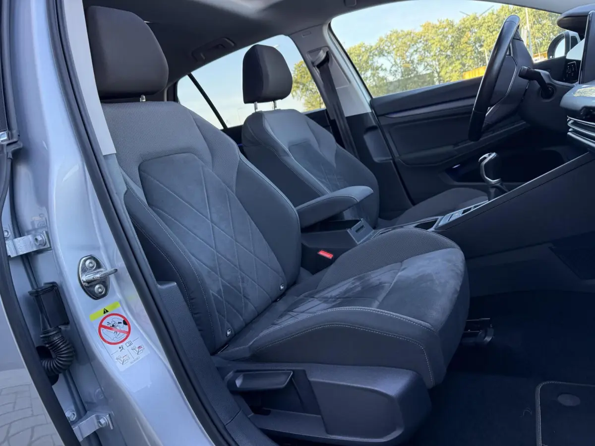 1.5 TSI Style | Panorama | Virtual Cockpit | Full LED | CarPlay | Adaptive Cruise | Navigatie | Climate |