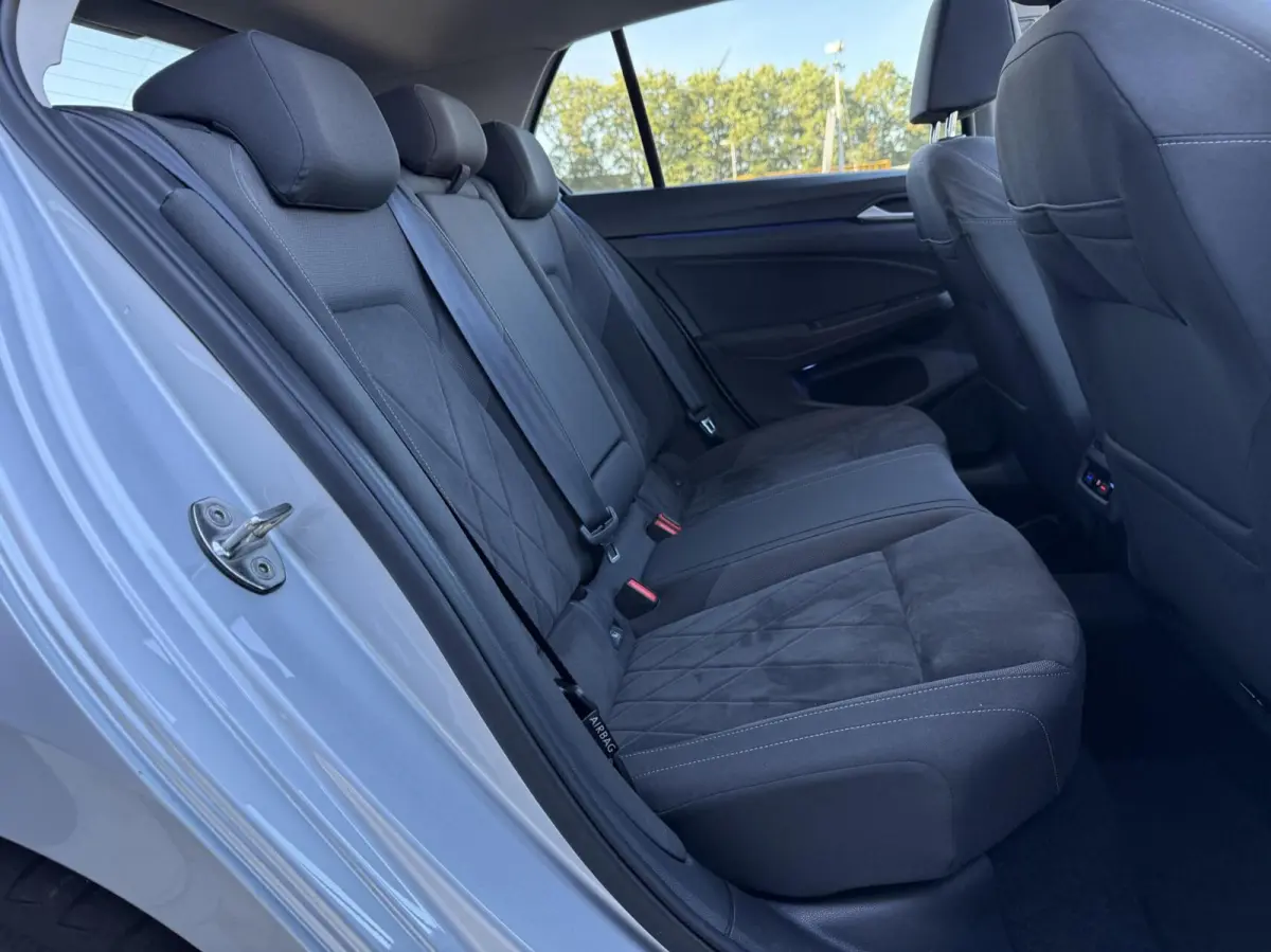 1.5 TSI Style | Panorama | Virtual Cockpit | Full LED | CarPlay | Adaptive Cruise | Navigatie | Climate |