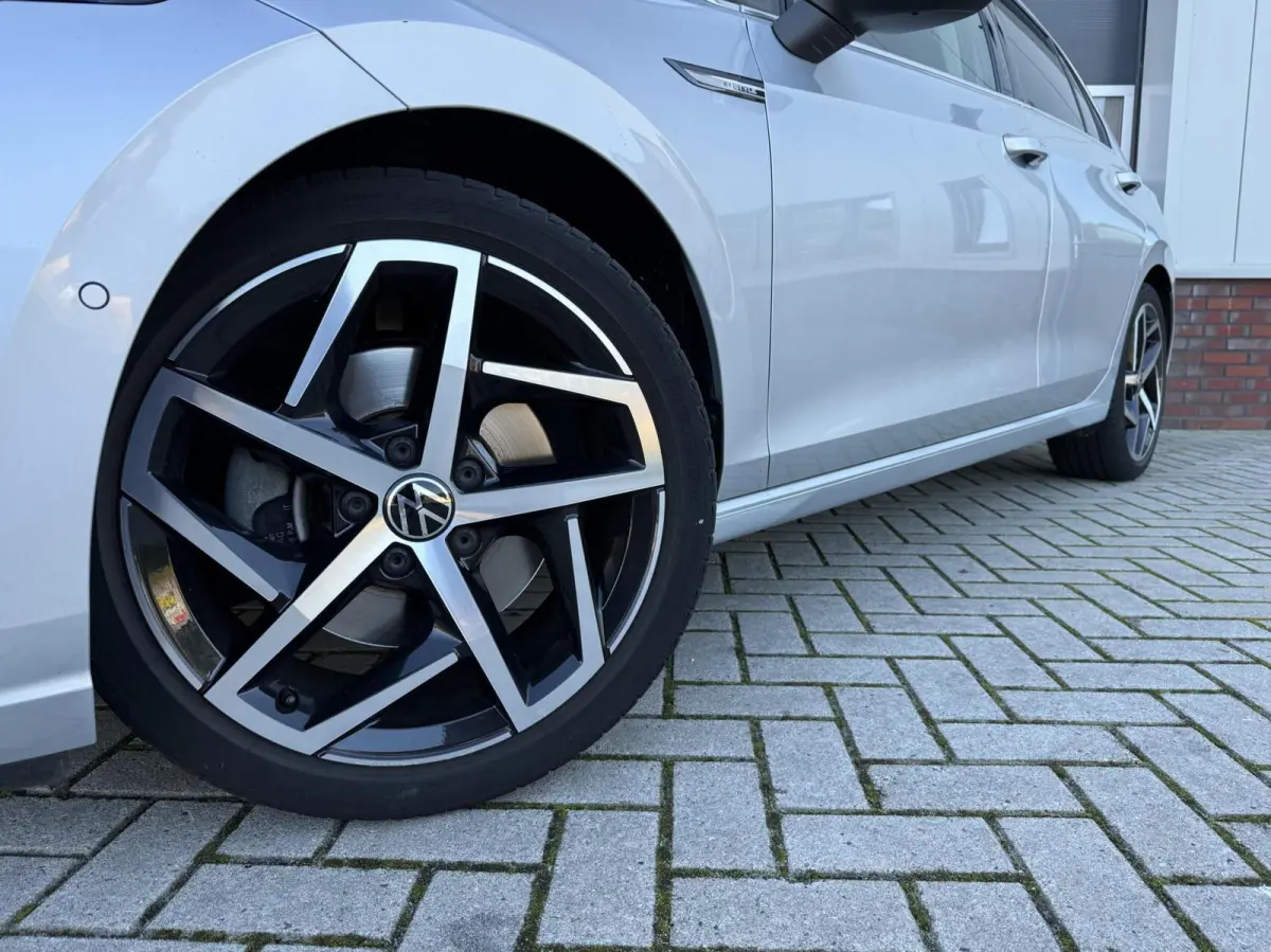 1.5 TSI Style | Panorama | Virtual Cockpit | Full LED | CarPlay | Adaptive Cruise | Navigatie | Climate |