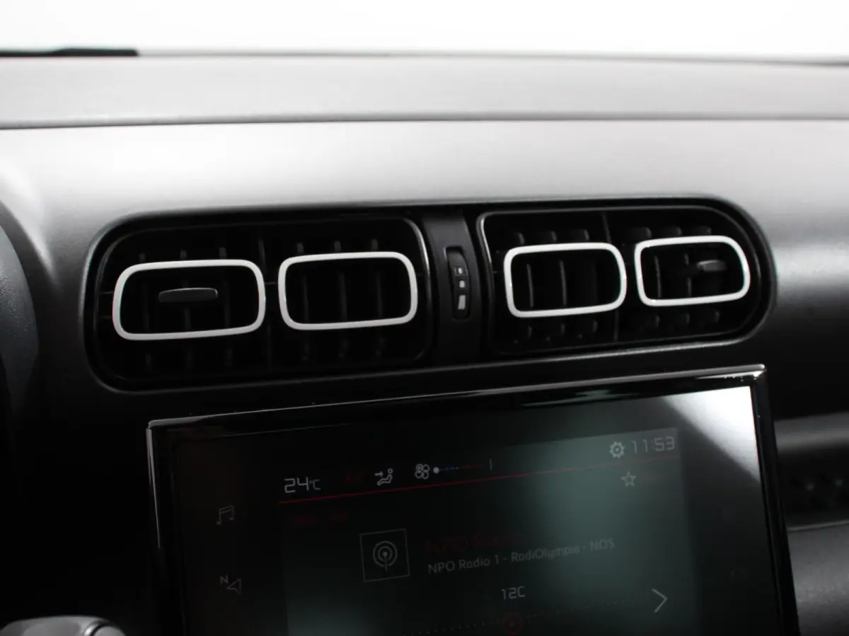 1.2 PureTech 110pk You Navigatie Apple Carplay/Android Auto Climate Control Cruise Control Dab Parkeer sensoren