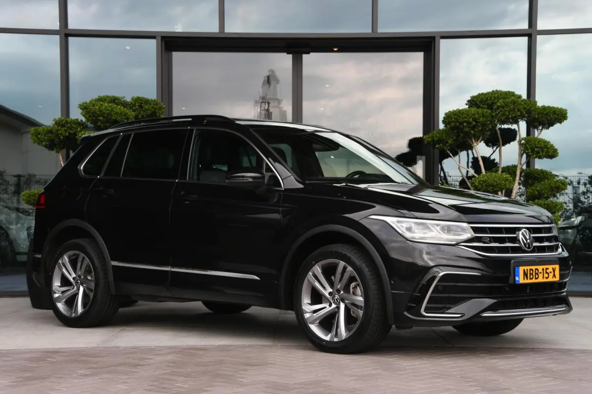 1.4 TSI eHybrid R-Line Business+