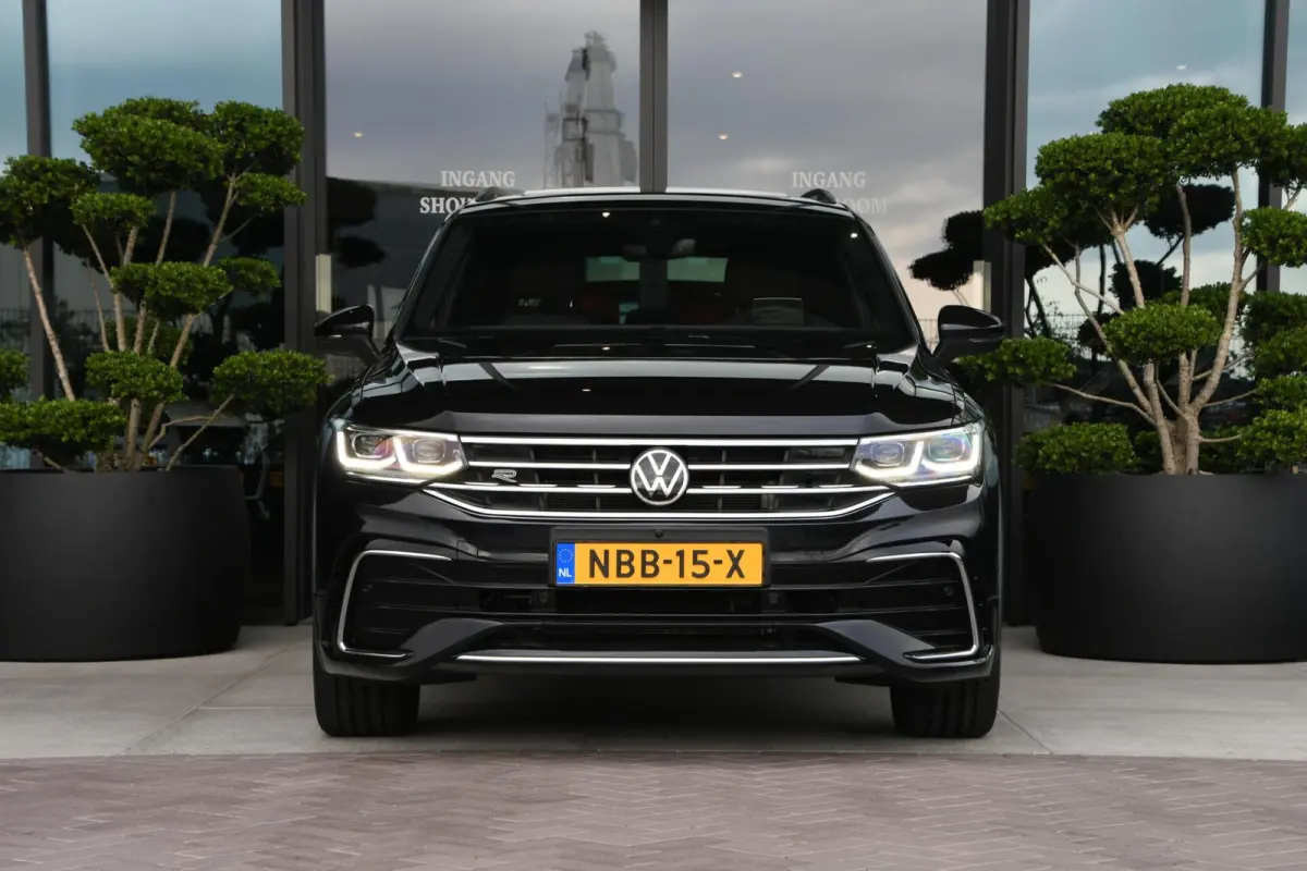 1.4 TSI eHybrid R-Line Business+