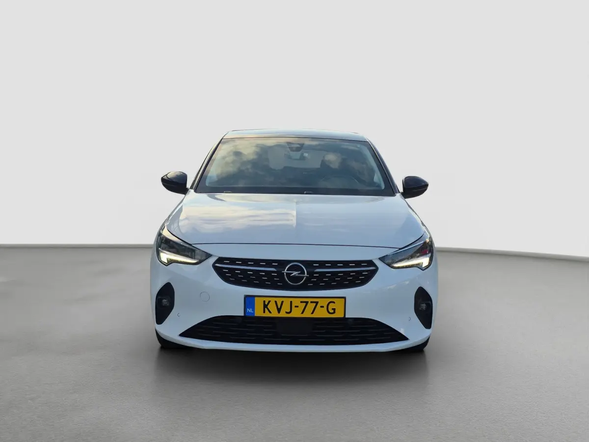 1.2 Elegance Panoramadak | Stoel+Stuurverwarming | Camera | Parkeersensoren | LED | Carplay/android auto |