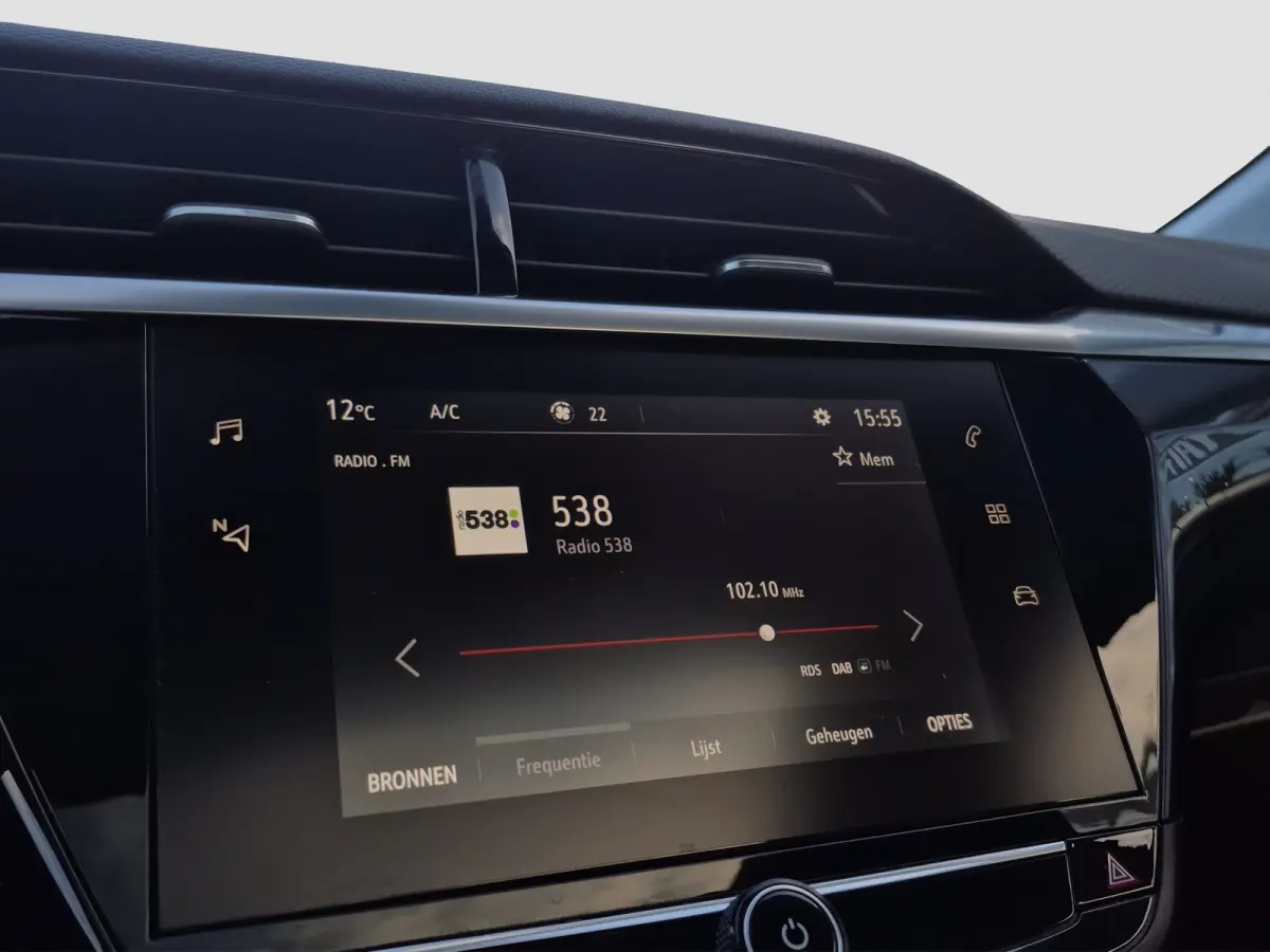 1.2 Elegance Panoramadak | Stoel+Stuurverwarming | Camera | Parkeersensoren | LED | Carplay/android auto |