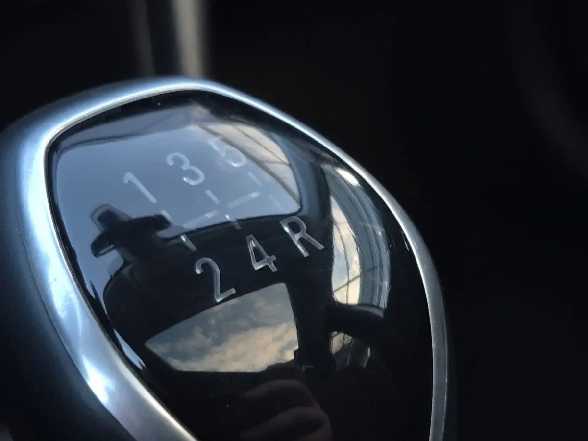 1.2 Elegance Panoramadak | Stoel+Stuurverwarming | Camera | Parkeersensoren | LED | Carplay/android auto |