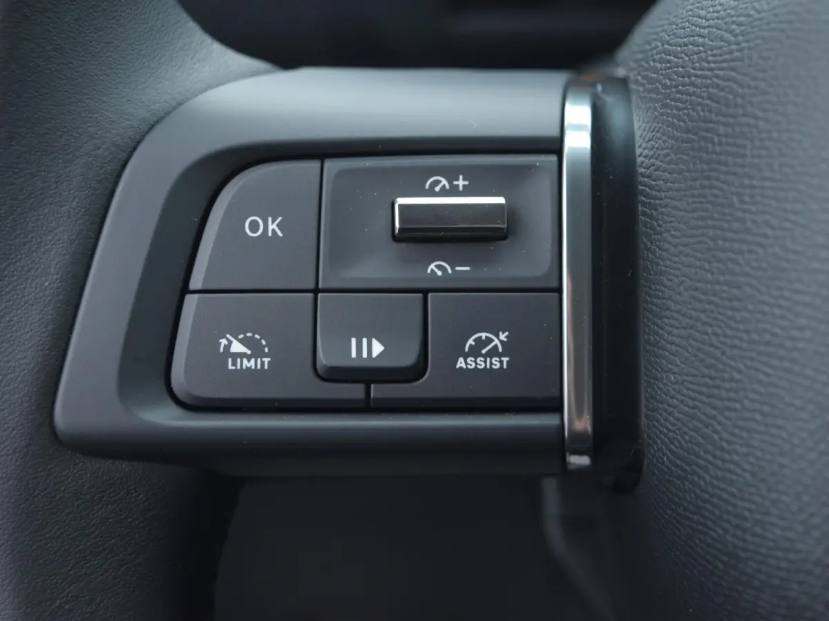 1.2 Hybrid 145pk Collection Verwarmde voorruit l Navigatie l Apple Carplay/Android Auto l Stoel verwarming l Camera