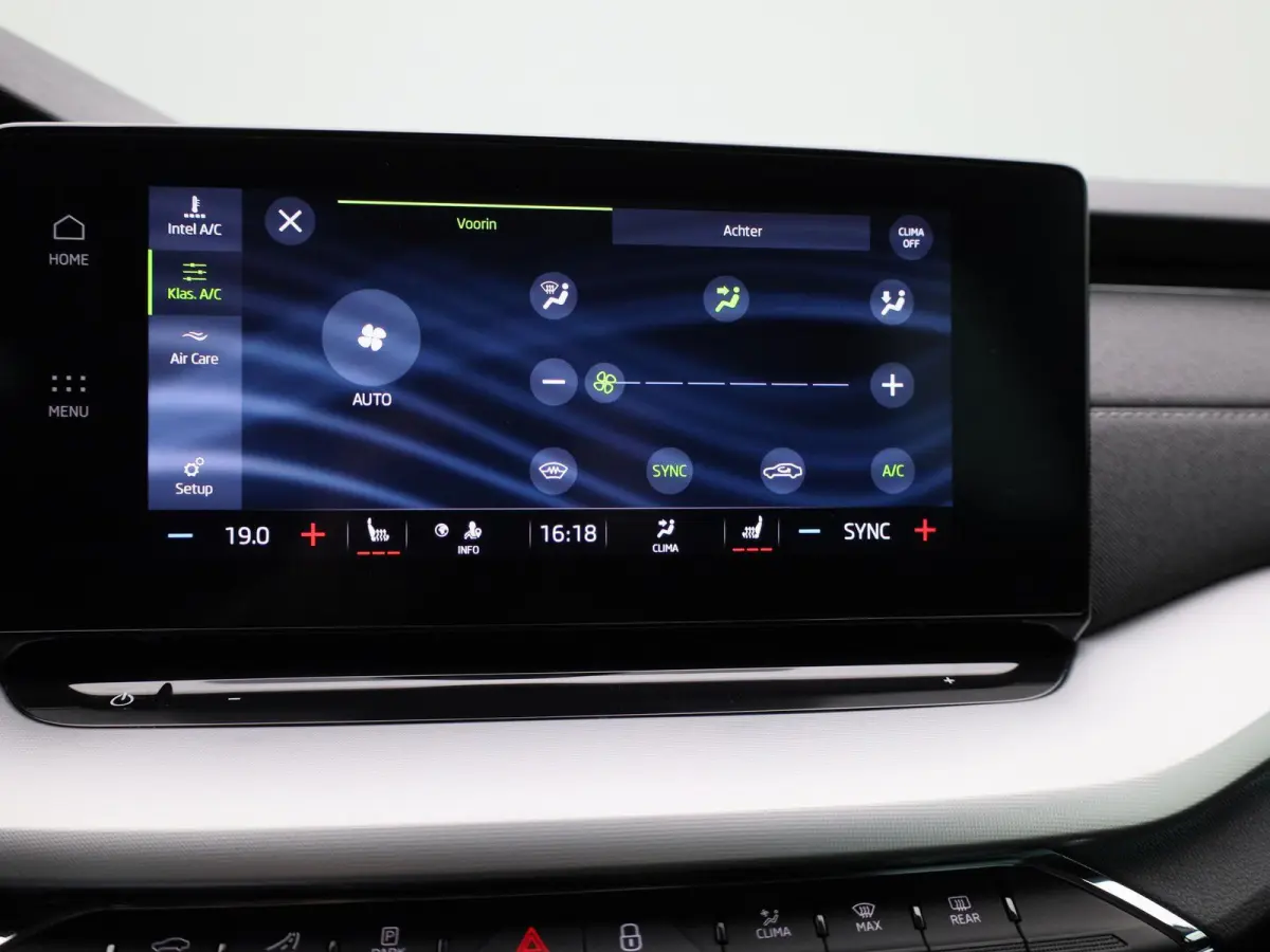 1.4 TSI iV PHEV Business Edition | Automaat | Virtual cockpit | Stoel verwarming | Navigatie | Apple CarPlay / Android Auto | Lichtmetalen velgen | Parkeersensoren | Keyless Start | Elec. Ac