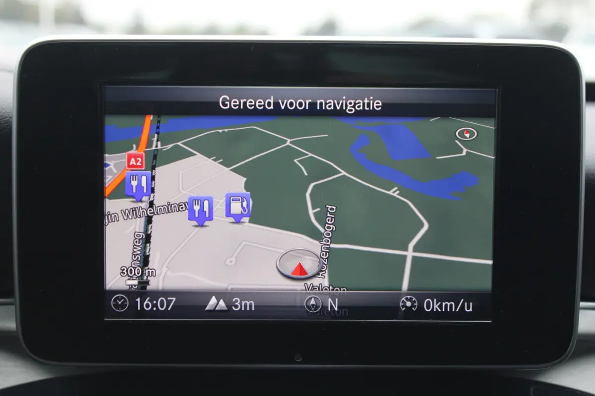 350e Avantgarde NIGHT PAKKET NAVI CAMERA TREKHAAK AIRMATIC
