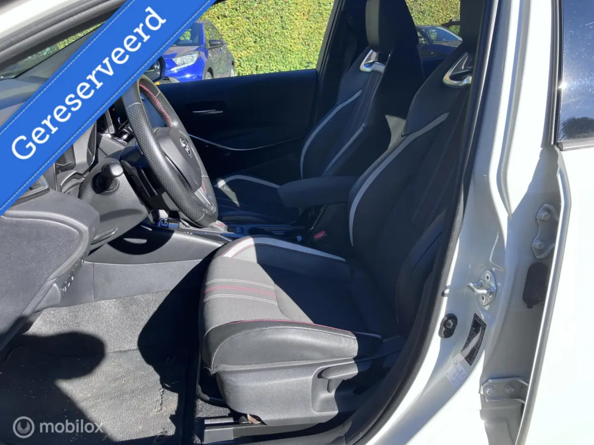 2.0 Hybrid GR-Sport