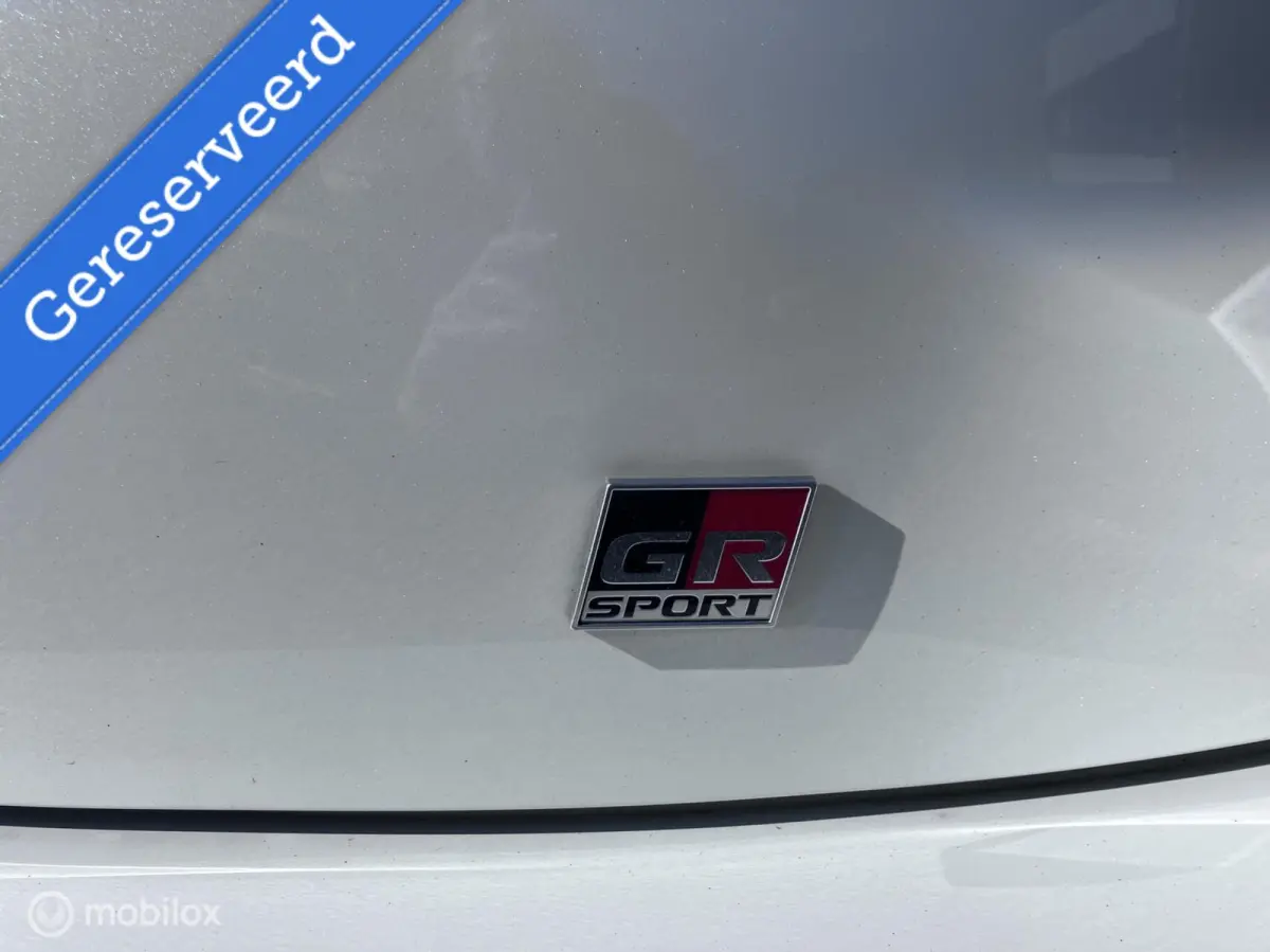 2.0 Hybrid GR-Sport