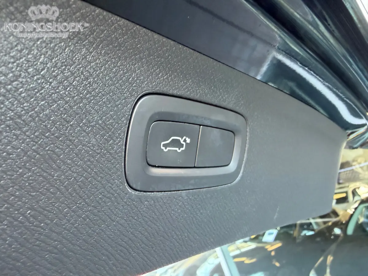 2.0 T8 Twin Engine AWD Inscription