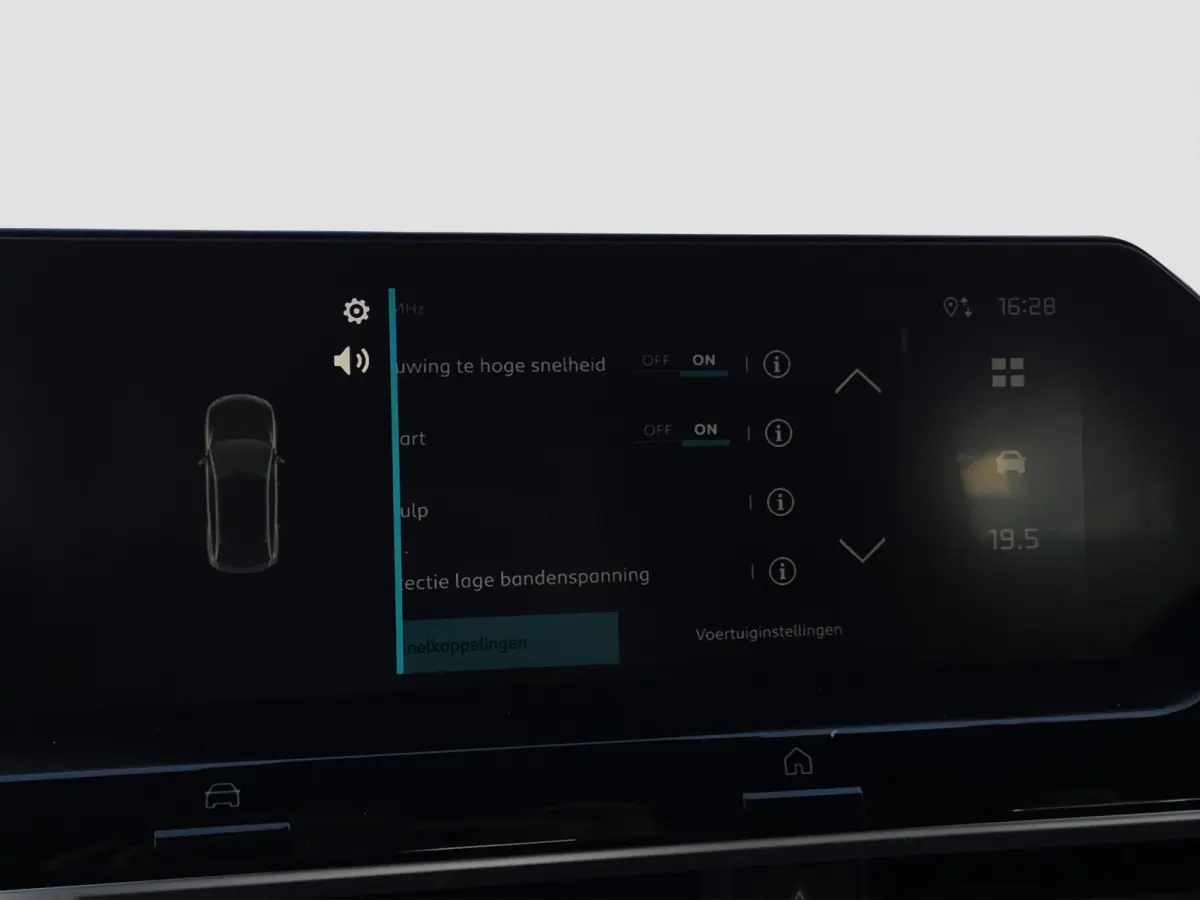 1.2 Hybrid 100 You Automaat | Climate control | Parkeersensoren | Carplay/android auto | DAB |