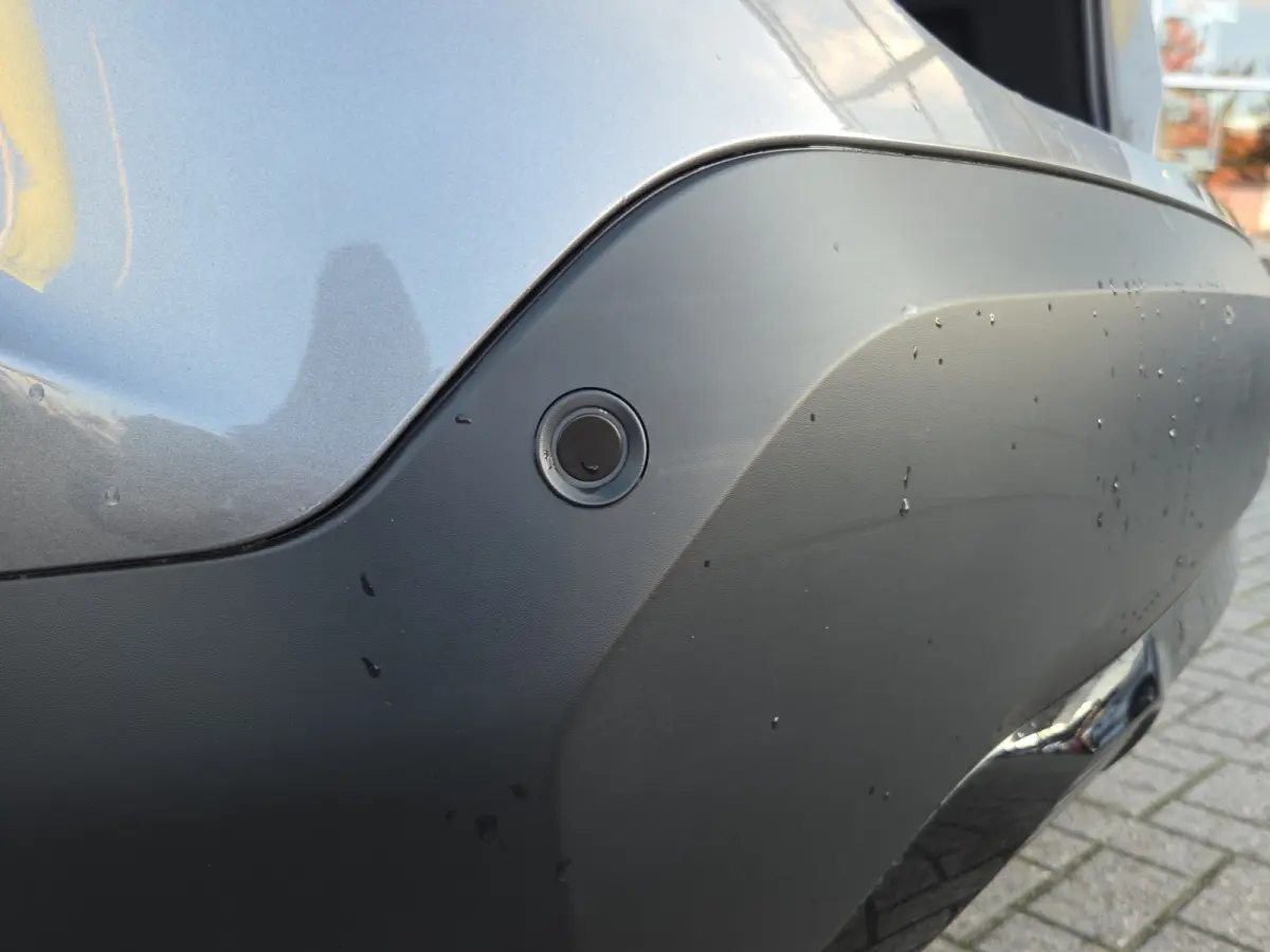 1.2 Hybrid 100 You Automaat | Climate control | Parkeersensoren | Carplay/android auto | DAB |