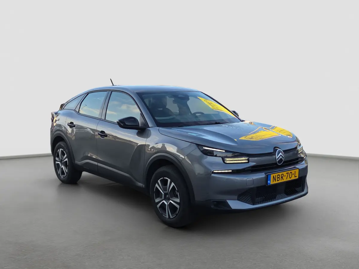 1.2 Hybrid 100 You Automaat | Climate control | Parkeersensoren | Carplay/android auto | DAB |