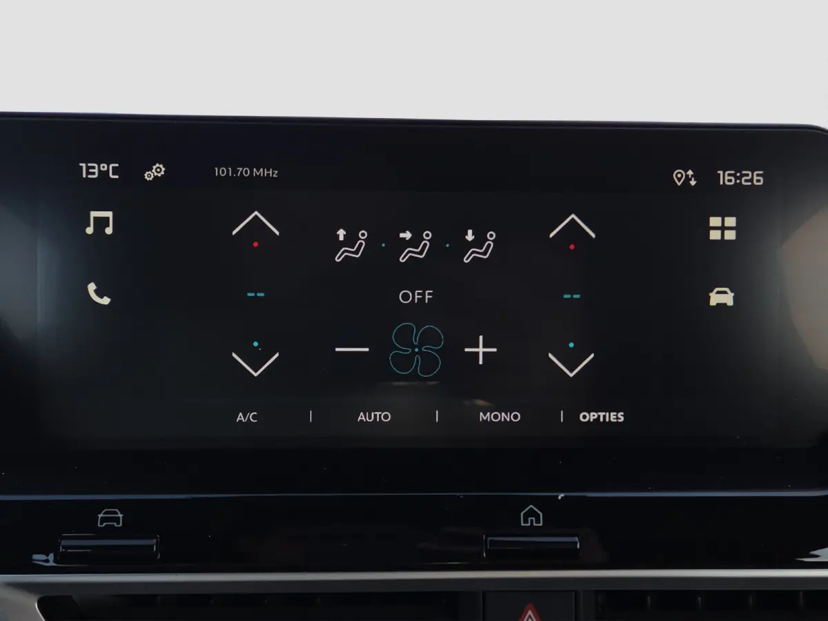 1.2 Hybrid 100 You Automaat | Climate control | Parkeersensoren | Carplay/android auto | DAB |