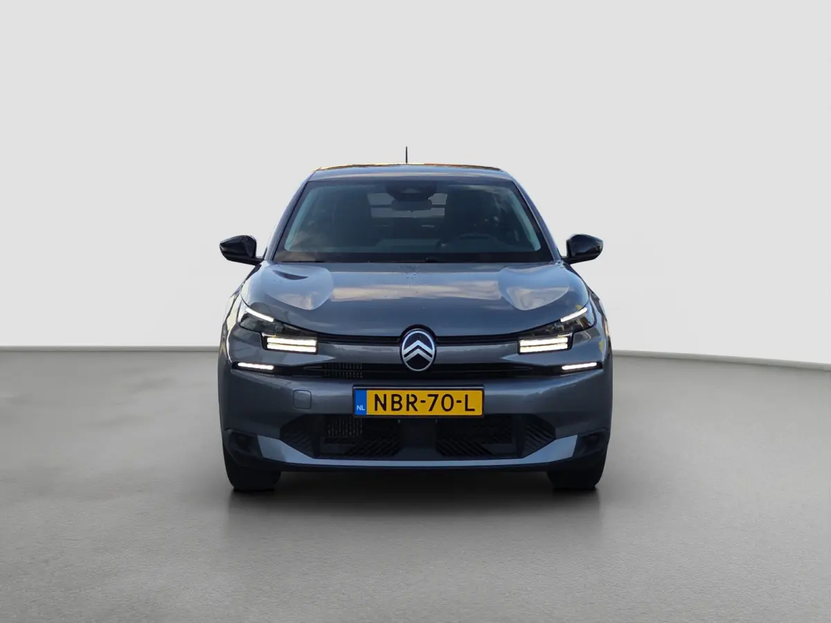 1.2 Hybrid 100 You Automaat | Climate control | Parkeersensoren | Carplay/android auto | DAB |