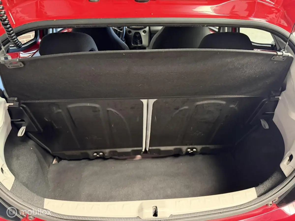 1.0 VVT-i x-wave Camera | Navigatie