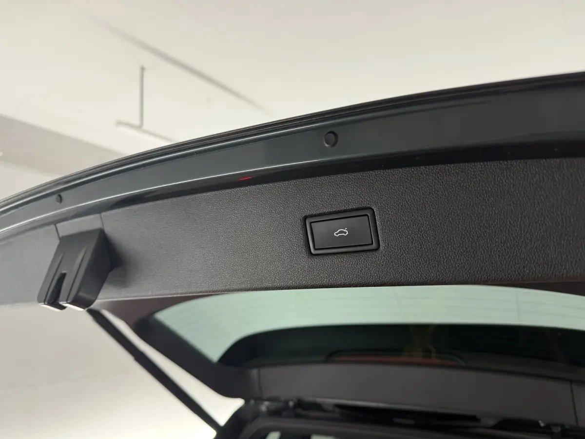 1.4 TSI FR e-Hybrid PHEV Xcellence | Pano | 360° Camera | Virtual | Memory | Carplay | Trekhaak | Leder