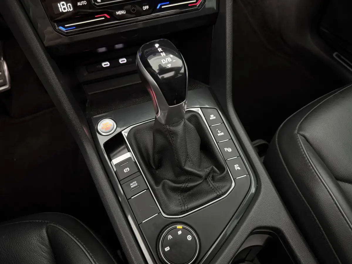 1.4 TSI FR e-Hybrid PHEV Xcellence | Pano | 360° Camera | Virtual | Memory | Carplay | Trekhaak | Leder