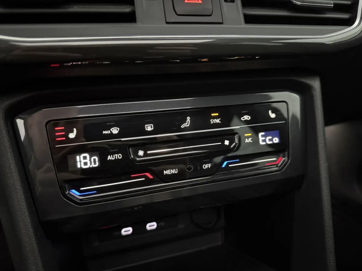 1.4 TSI FR e-Hybrid PHEV Xcellence | Pano | 360° Camera | Virtual | Memory | Carplay | Trekhaak | Leder