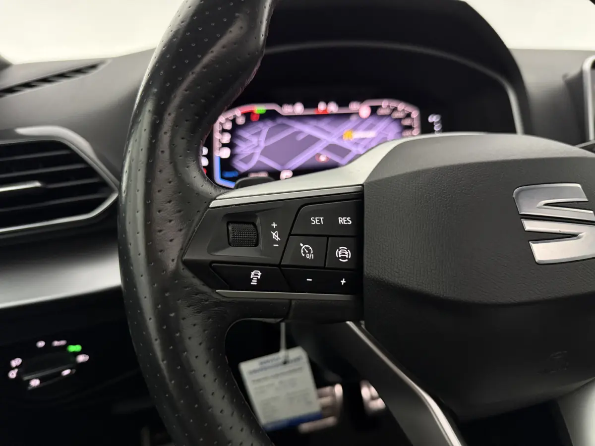 1.4 TSI FR e-Hybrid PHEV Xcellence | Pano | 360° Camera | Virtual | Memory | Carplay | Trekhaak | Leder
