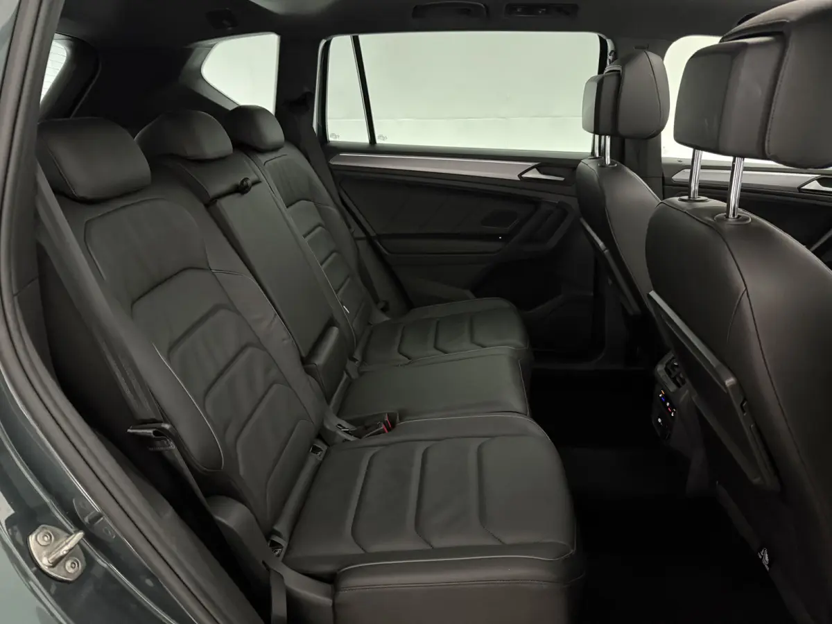 1.4 TSI FR e-Hybrid PHEV Xcellence | Pano | 360° Camera | Virtual | Memory | Carplay | Trekhaak | Leder