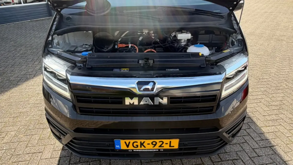E-tge 36KWH 100KW 136PK L3H3 CAMERA/ AIRCO/ CRUISE CONTROL/ 100% DEALERONDERHOUDEN