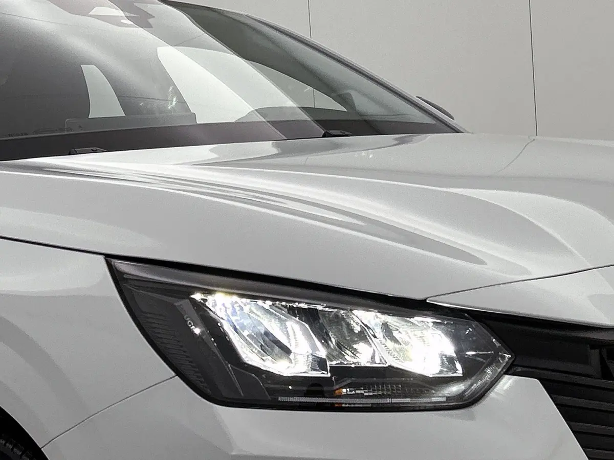 1.2 Hybrid 110 e-DCS6 Style | Cruise Control | Airco | Verkeersbordherkenning | Apple CarPlay /Android Auto |