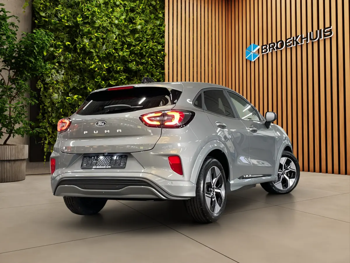 44 kWh Stuur- stoelverw. | Cruise control | Carplay | Achteruitrij camera | Parkeer sensoren